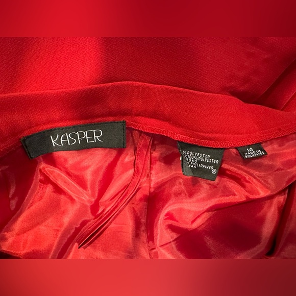 Solid red one button jacket pants suit by Kasper size 14 - Picture 11 of 16